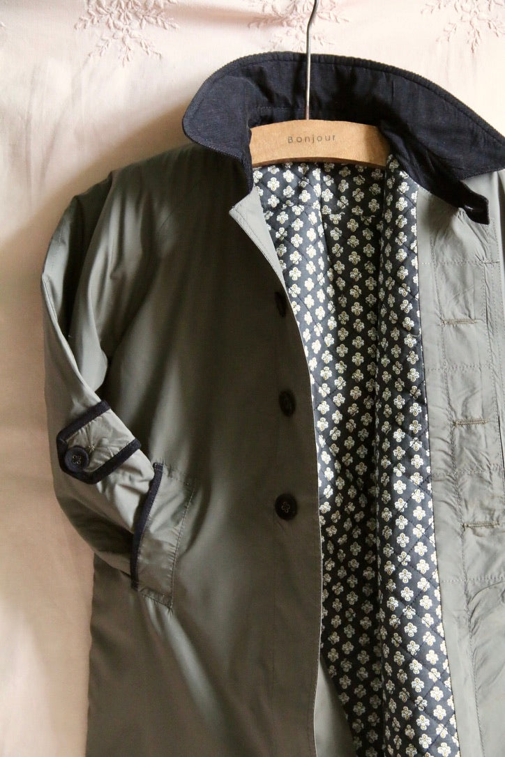 Khaki raincoat with quilted lining