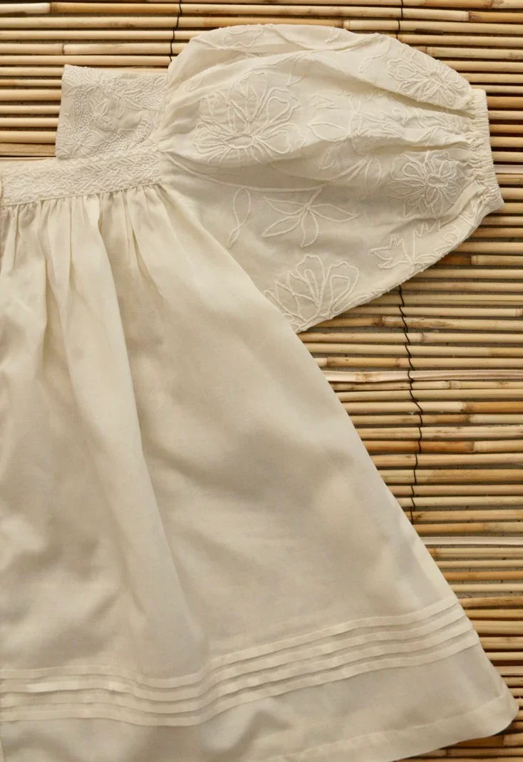 Longue blouse brodée ivoire