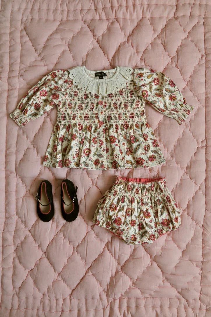 Baby set, blouse and bloomer