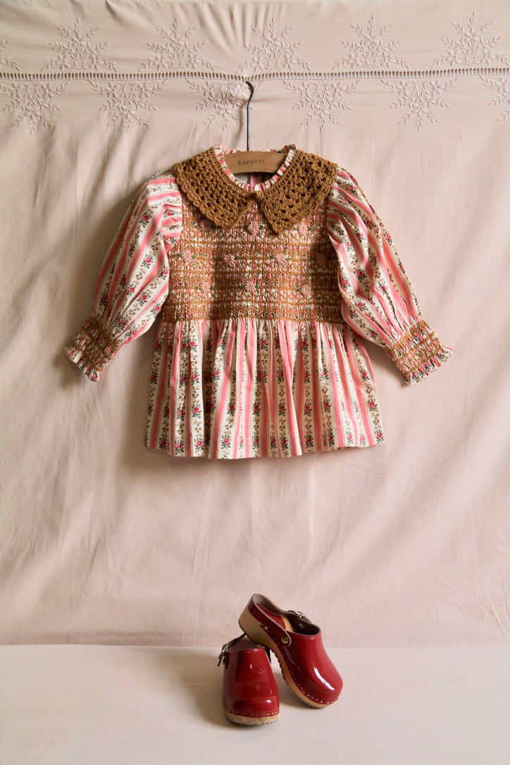 Smocked blouse with pink wallpaper stripe and removable crochet collar