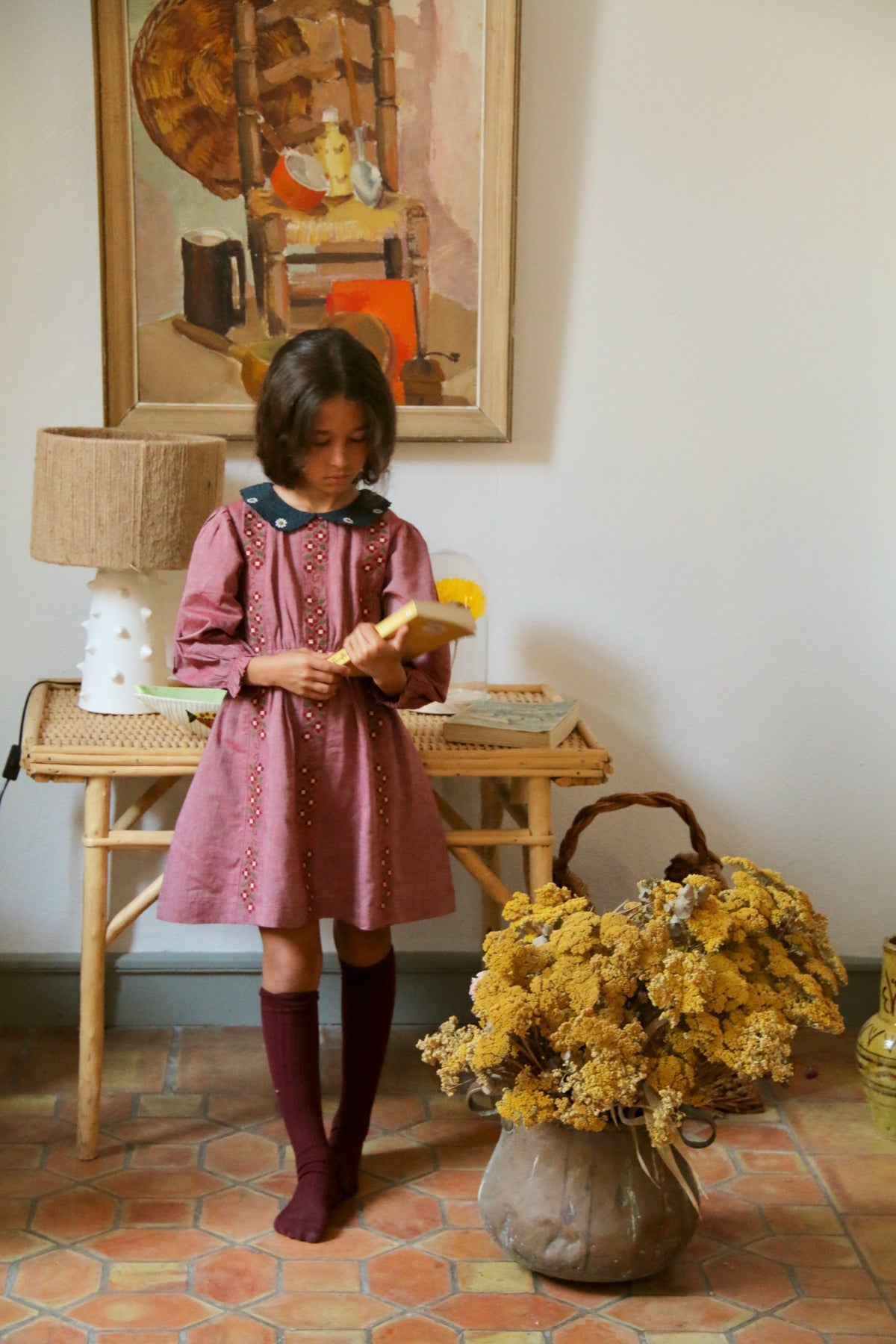 Robe brodée rouge chambray