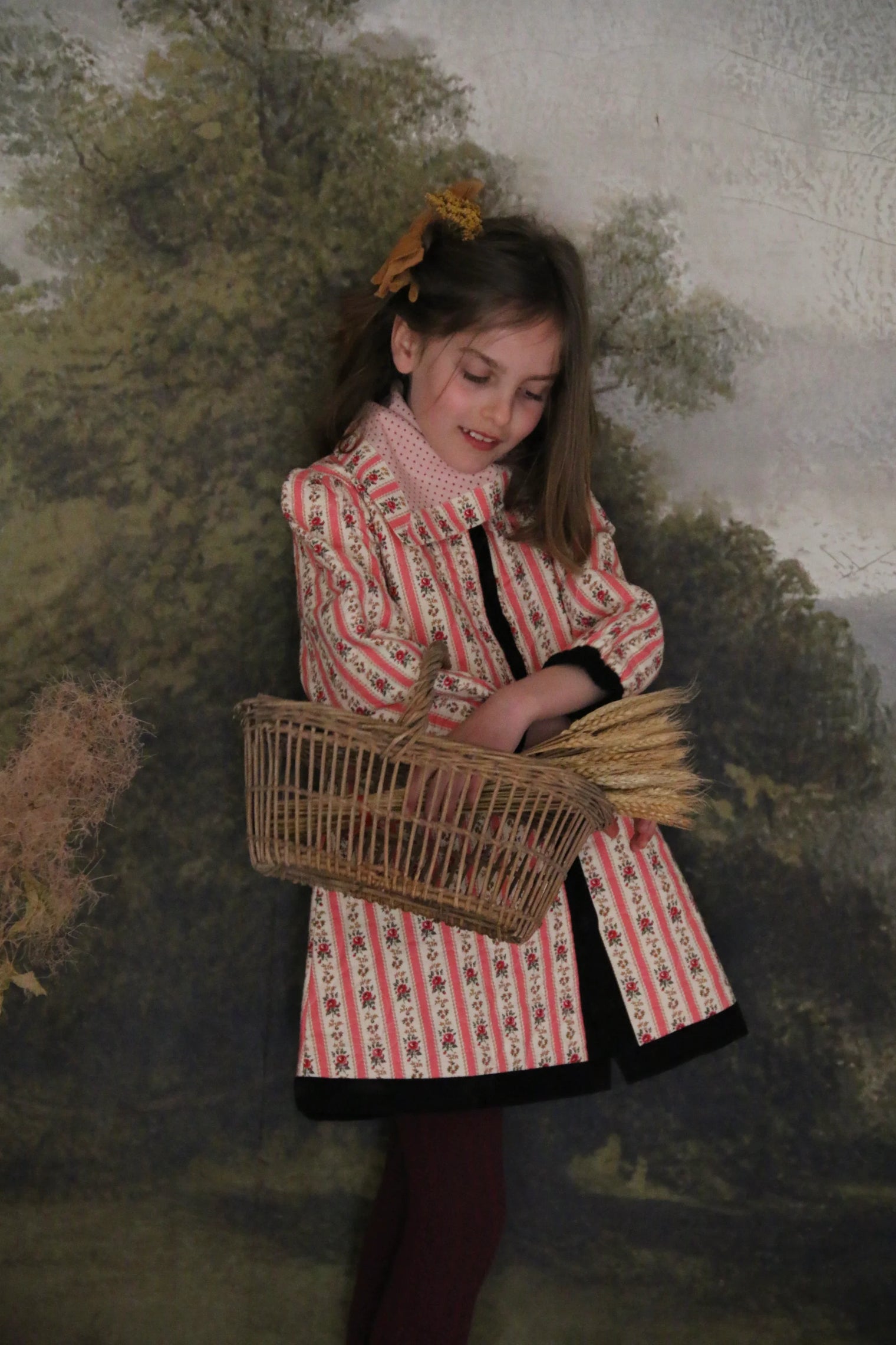 Quilted wallpaper pink coat dress and its scarf