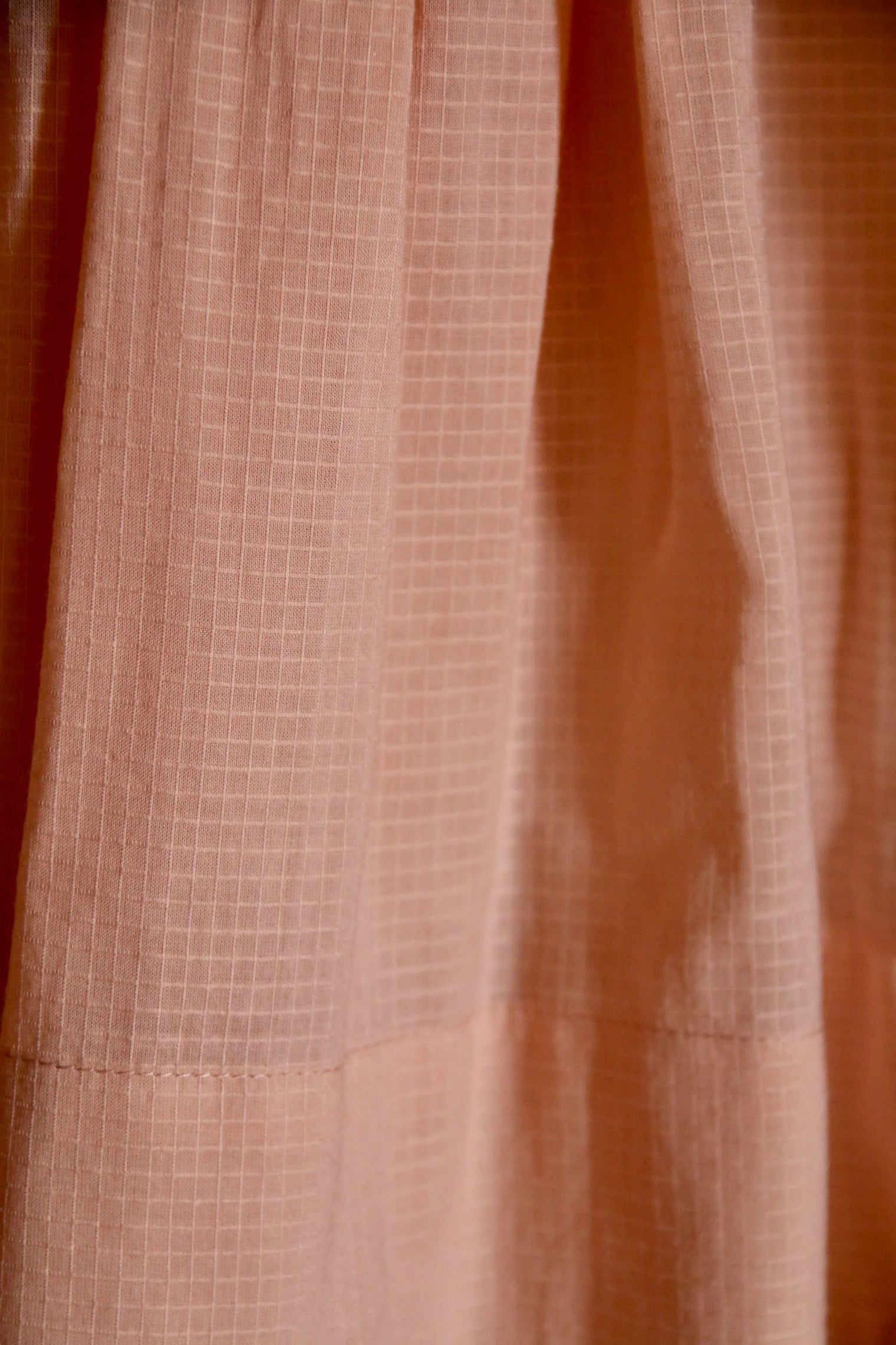 Longue blouse rose nude