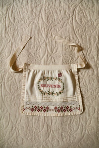 Tablier brodé Souvenir