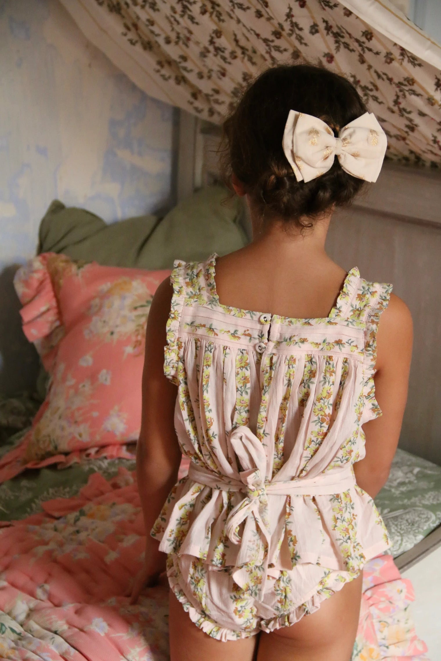 Ensemble top et culotte imprimé farandole de fleurs